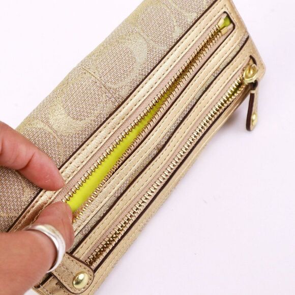 NWT Coach Multi Zip Flap Envelope Wallet Metallic Gold - Picture 6 of 7